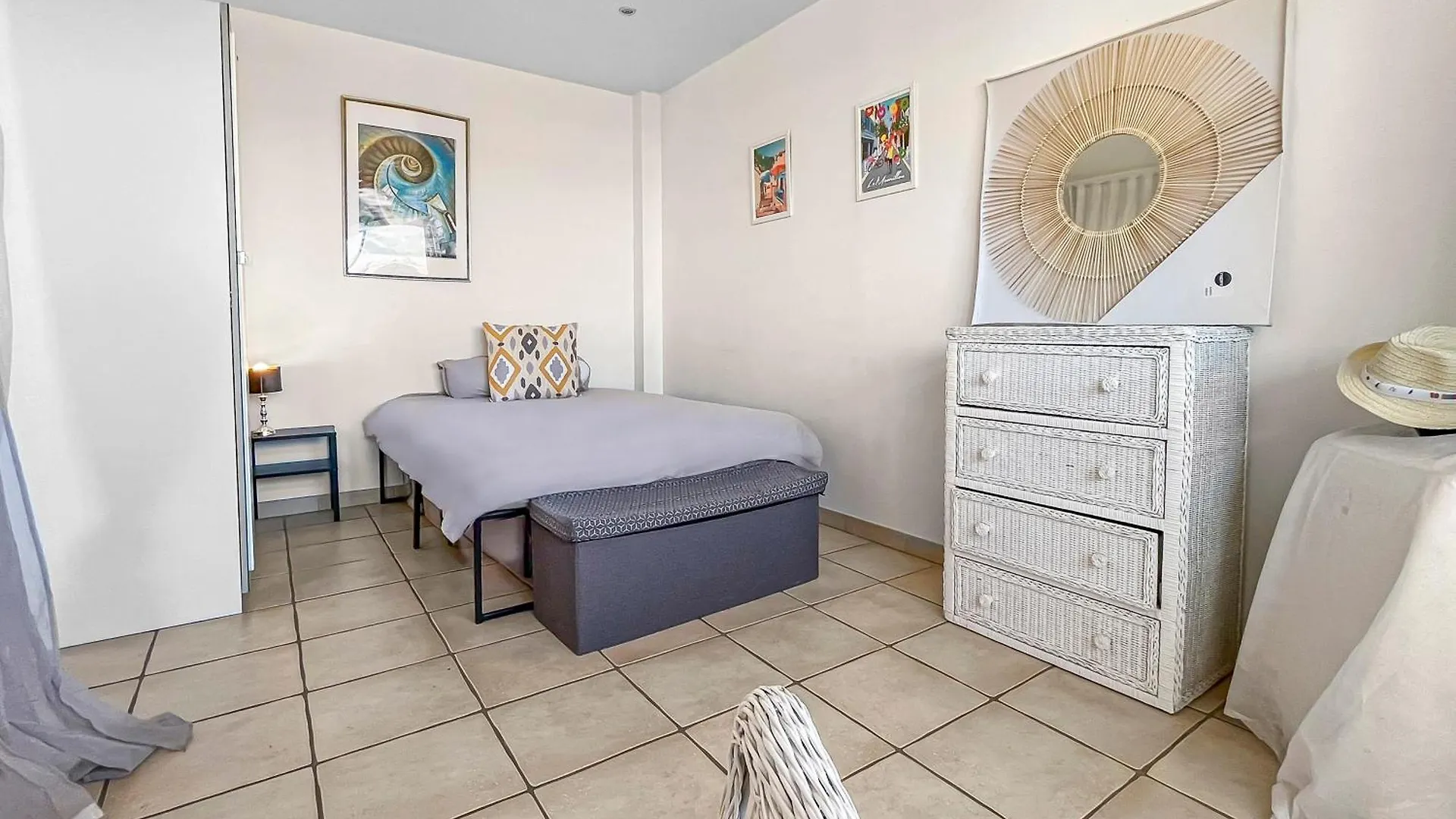Tres Bel Appartement - Au Coeur De تولون